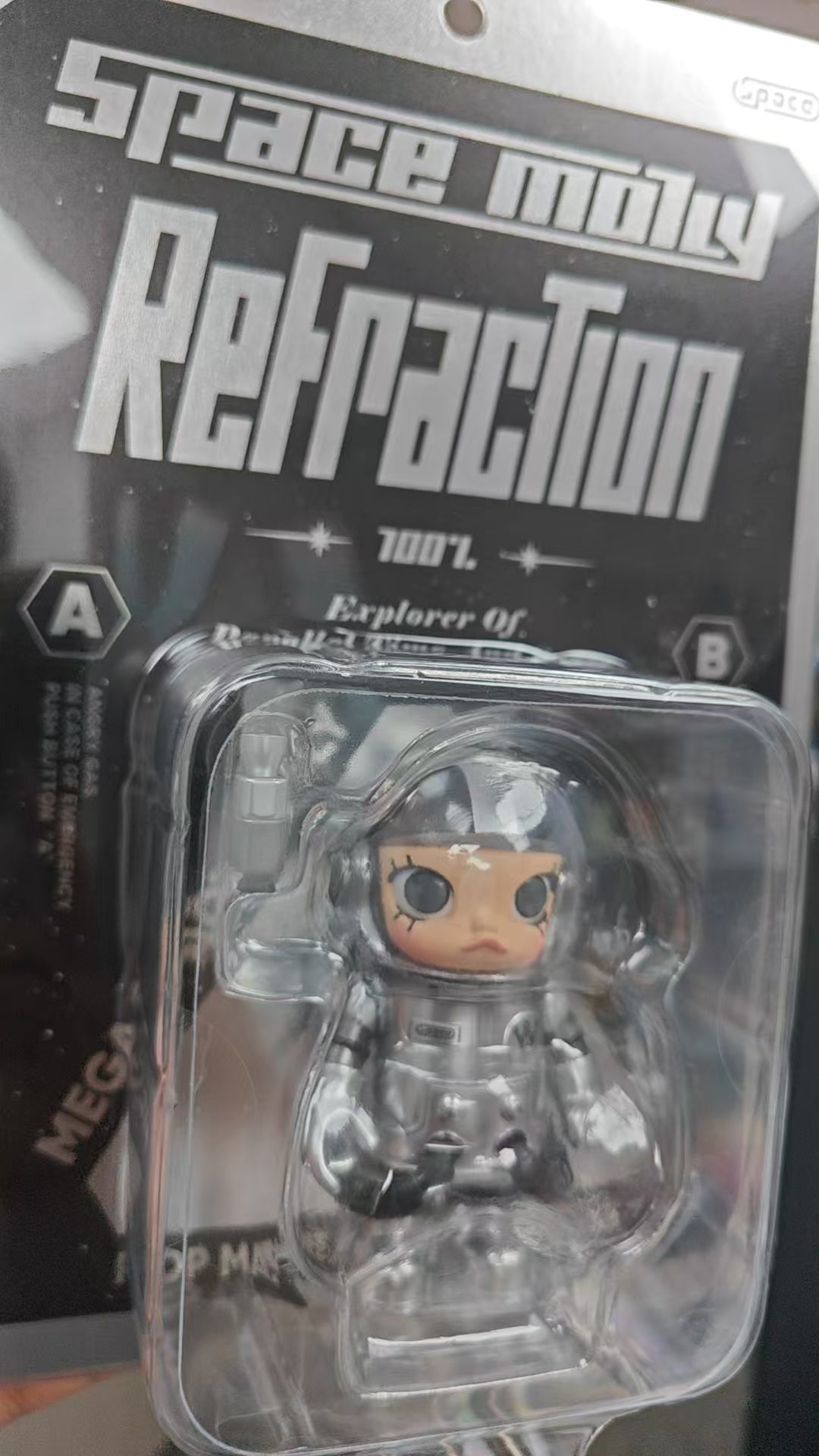 MEGA SPACE MOLLY 100% Refraction(pre order)