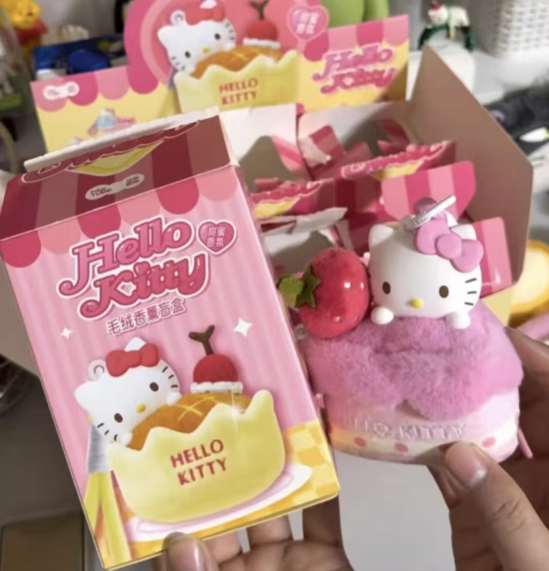 Hello Kitty Sanrio Sweet Workshop Plush Aromatherapy Blind Box