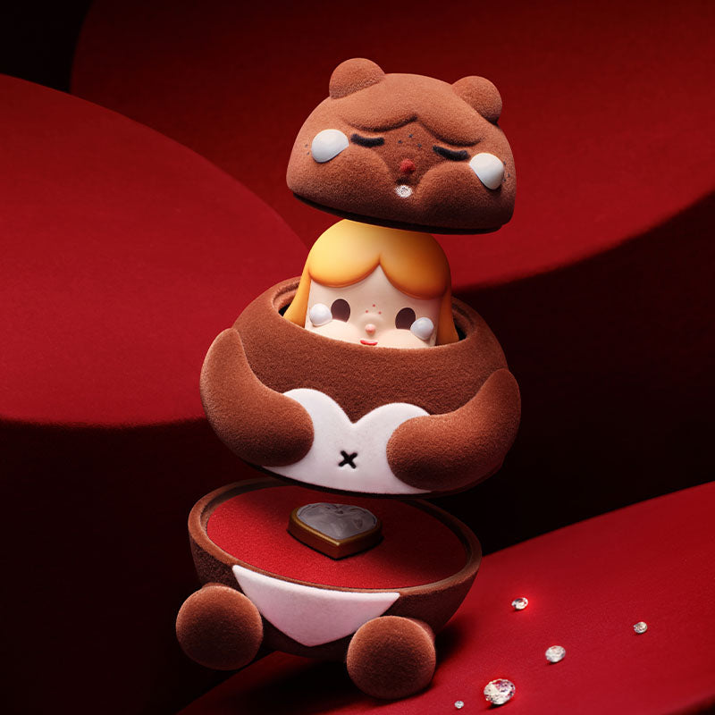 CRYBABY Crying For Love Series Figures