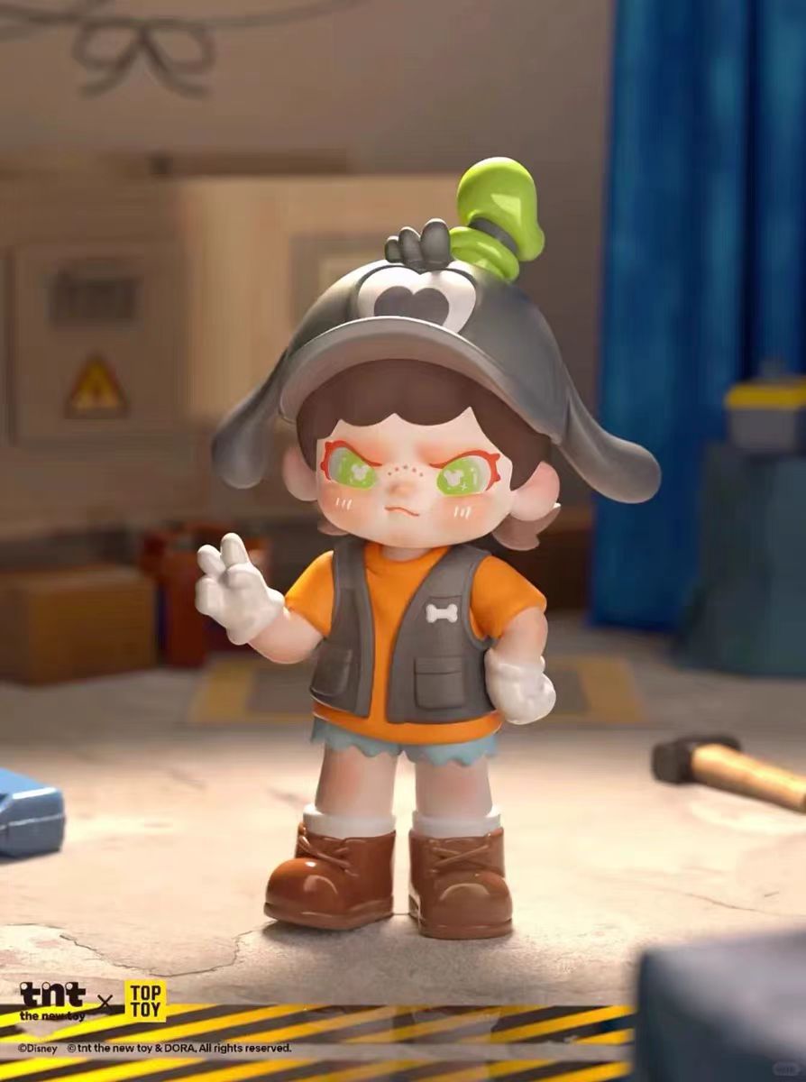 DORA LOVES MICKEY SERIES BLIND BOX