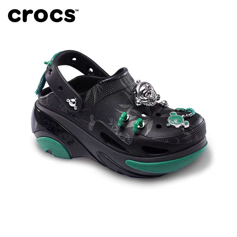 Crocs skullpanda slipers