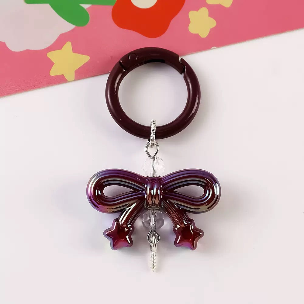 little bow/shooting star/moon chain (pick in live)